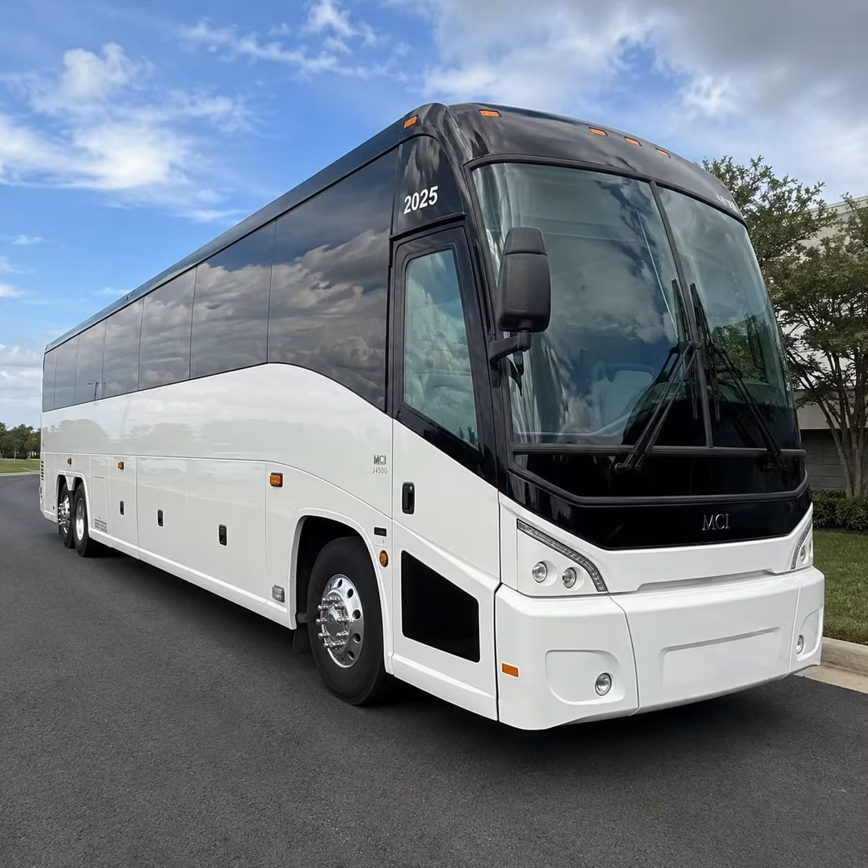 airport shuttles and hotel transfers for newport news church events